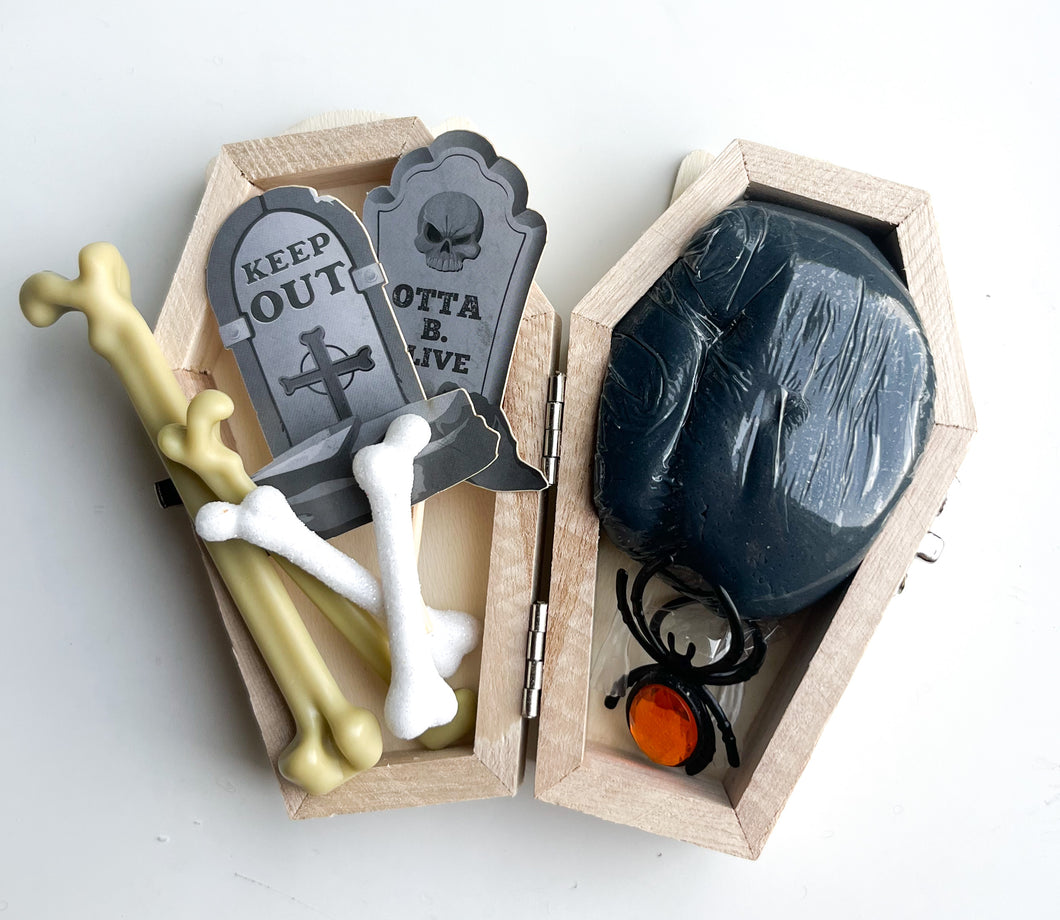 ‘Grave Digger’ Mini Halloween Playdough Kit