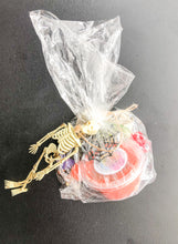 Load image into Gallery viewer, ‘Spooktacular’ Halloween Mini Sensory Kit
